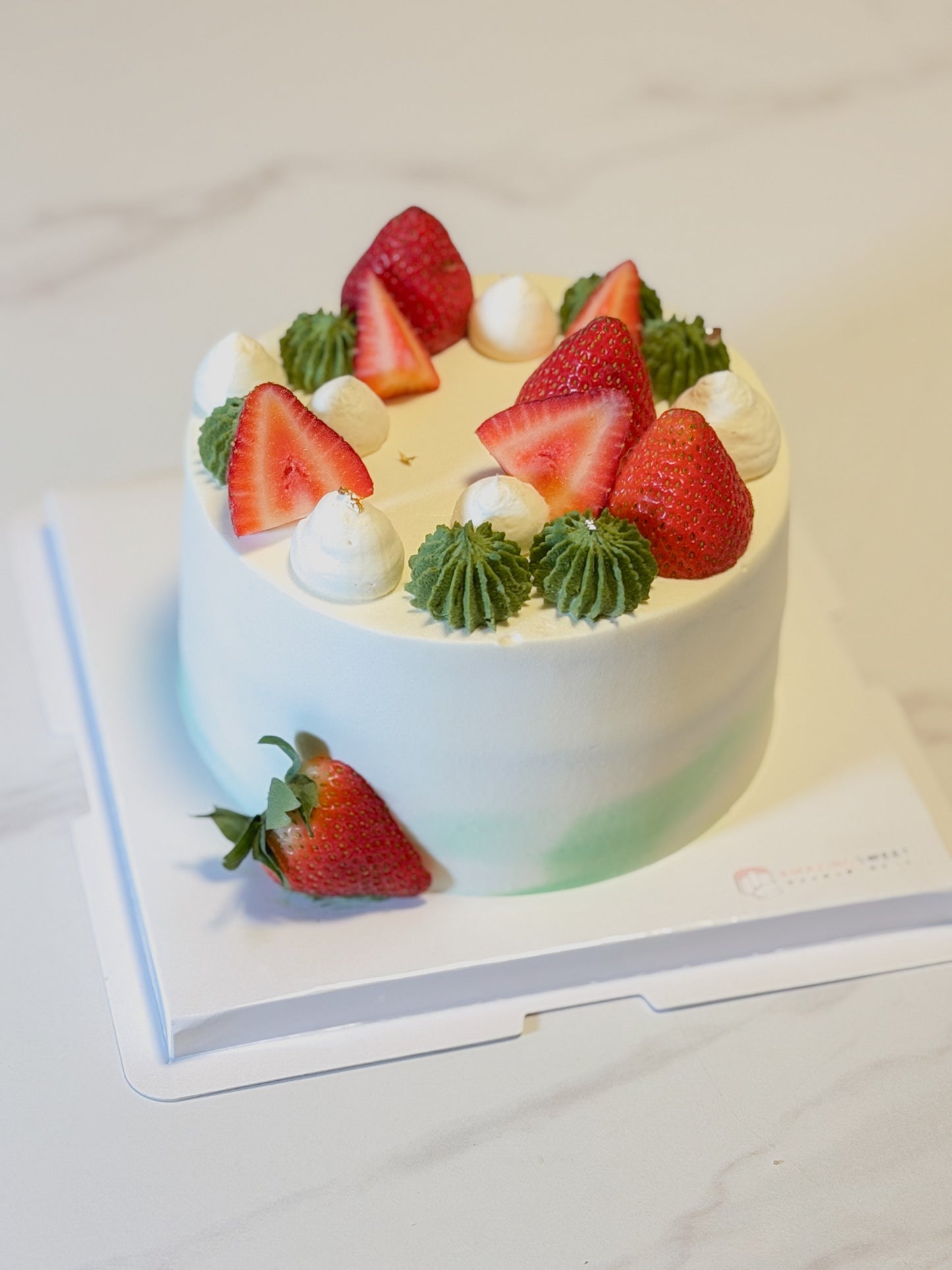 Uji Marukyu Koyamaen Matcha Strawberry Cake